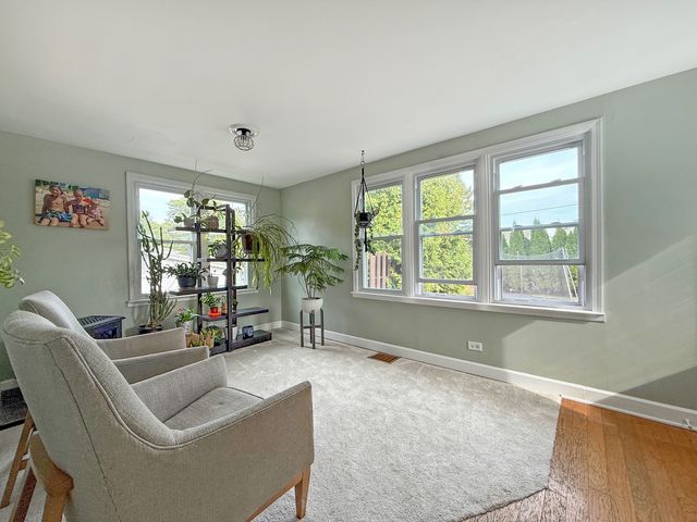 415 S Highland Avenue, Lombard, IL 60148