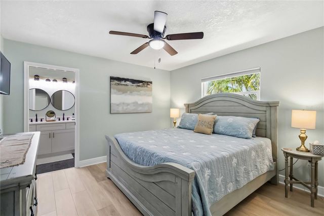 8712 53RD AVENUE W, Bradenton, FL 34210