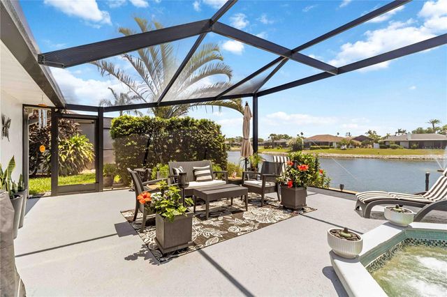8712 53RD AVENUE W, Bradenton, FL 34210