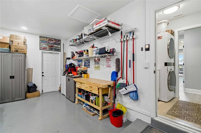 8712 53RD AVENUE W, Bradenton, FL 34210