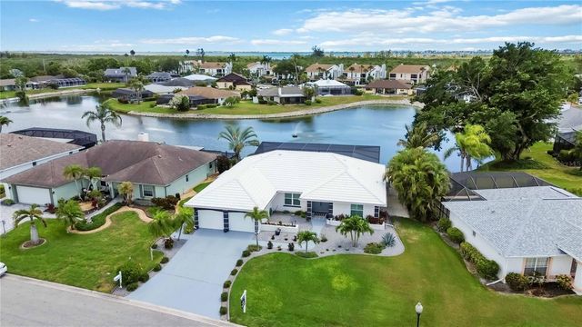 8712 53RD AVENUE W, Bradenton, FL 34210