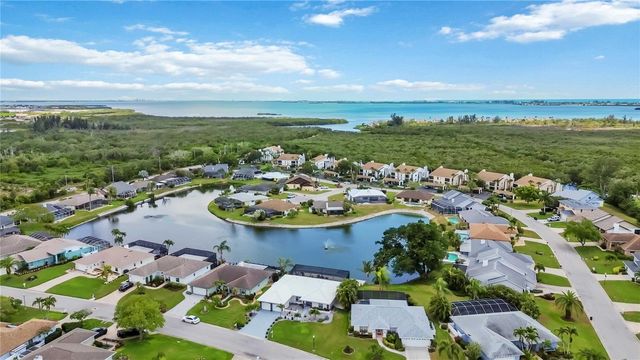 8712 53RD AVENUE W, Bradenton, FL 34210