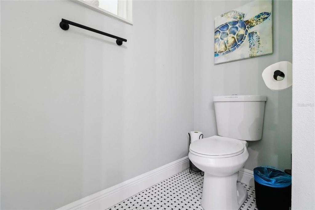 Image 29 of property listing at 8712 53RD AVENUE W, Bradenton, FL 34210
