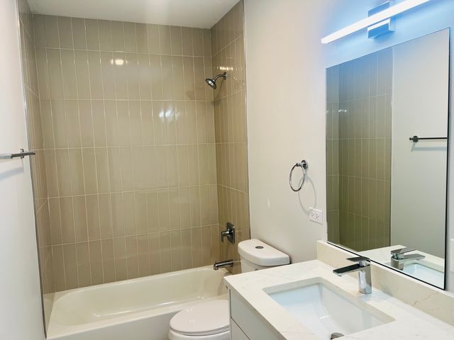 1103 N Monticello Avenue, Chicago, IL 60651