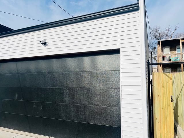 1103 N Monticello Avenue, Chicago, IL 60651