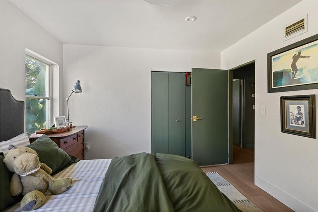 825 W WINTER PARK STREET, Orlando, FL 32804