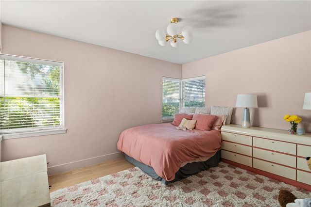 825 W WINTER PARK STREET, Orlando, FL 32804