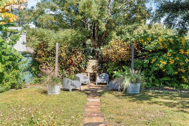 825 W WINTER PARK STREET, Orlando, FL 32804