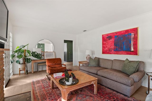 825 W WINTER PARK STREET, Orlando, FL 32804