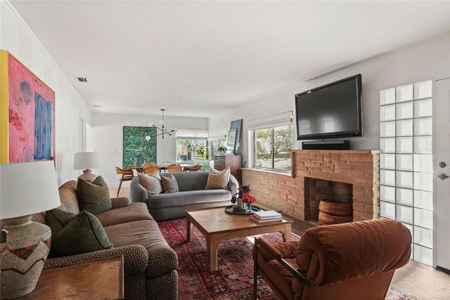 825 W WINTER PARK STREET, Orlando, FL 32804