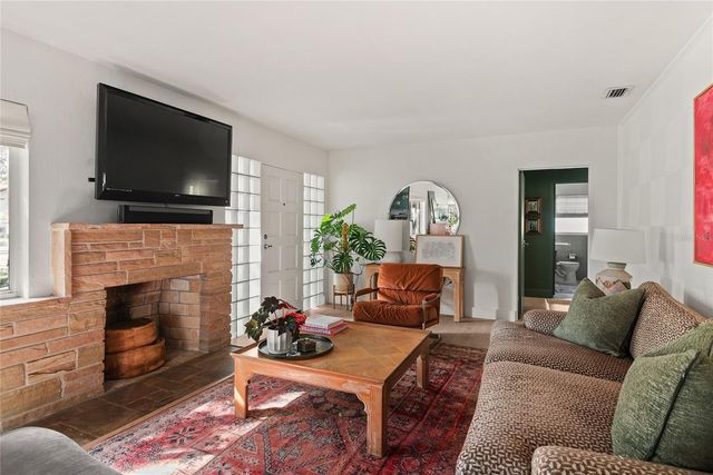 825 W WINTER PARK STREET, Orlando, FL 32804