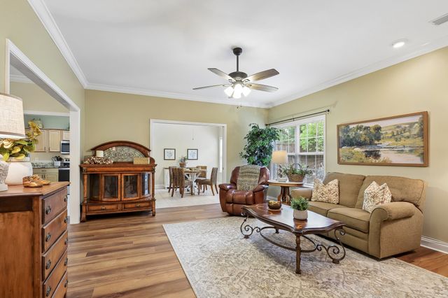 201 Wrennewood Ln, Franklin, TN 37064
