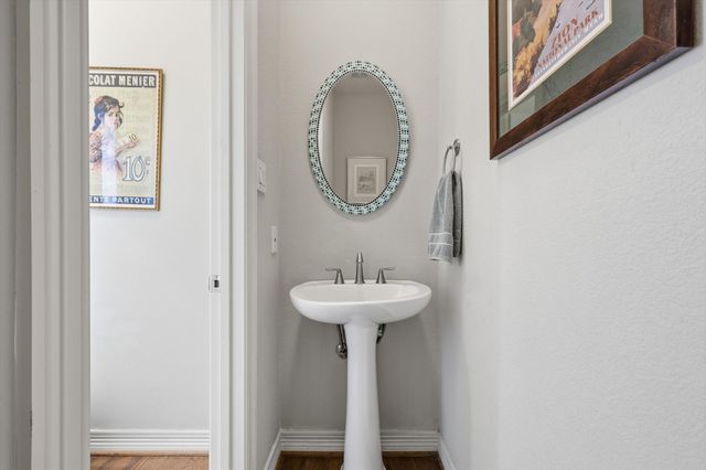 2619 Colby Street B, Dallas, TX 75204