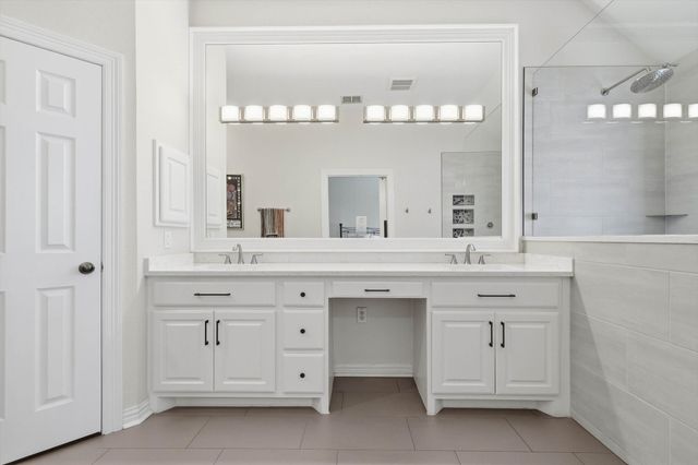 2619 Colby Street B, Dallas, TX 75204