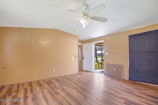 1024 W 4th Street, Crowley, LA 70526