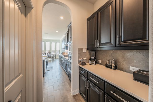 200 Welch Folly Lane, Aledo, TX 76008