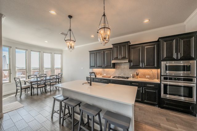 200 Welch Folly Lane, Aledo, TX 76008