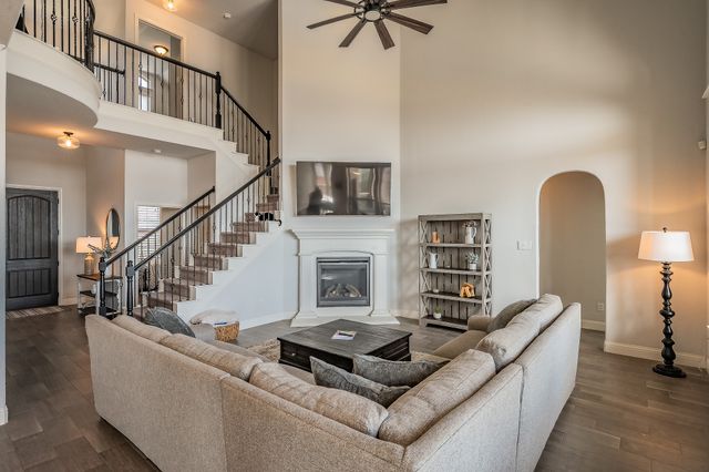 200 Welch Folly Lane, Aledo, TX 76008