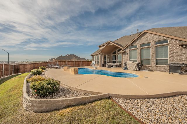 200 Welch Folly Lane, Aledo, TX 76008