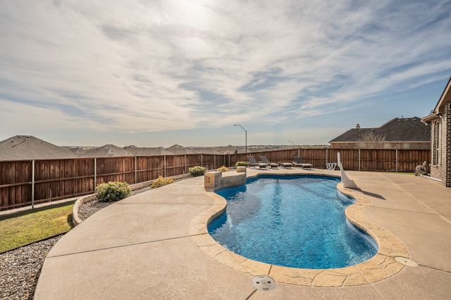 200 Welch Folly Lane, Aledo, TX 76008