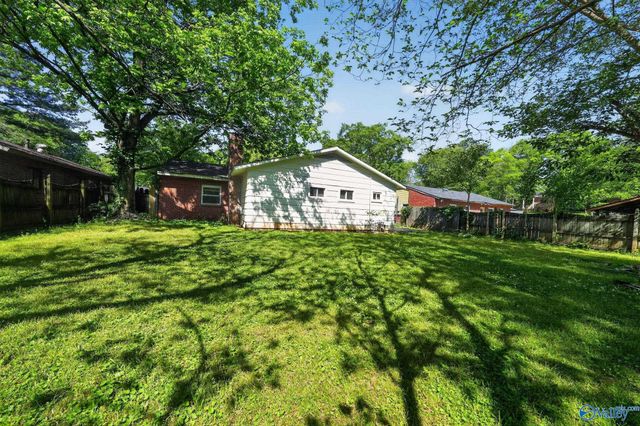 1004 8th Avenue SW, Decatur, AL 35601