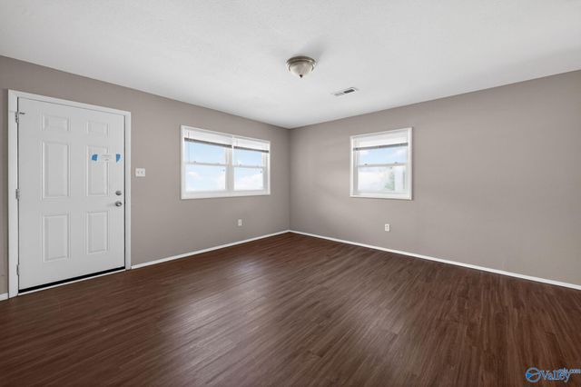 1004 8th Avenue SW, Decatur, AL 35601