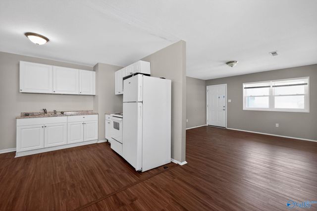 1004 8th Avenue SW, Decatur, AL 35601