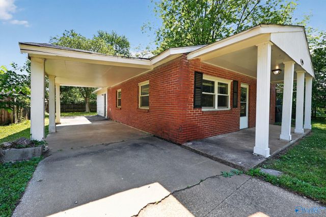 1004 8th Avenue SW, Decatur, AL 35601