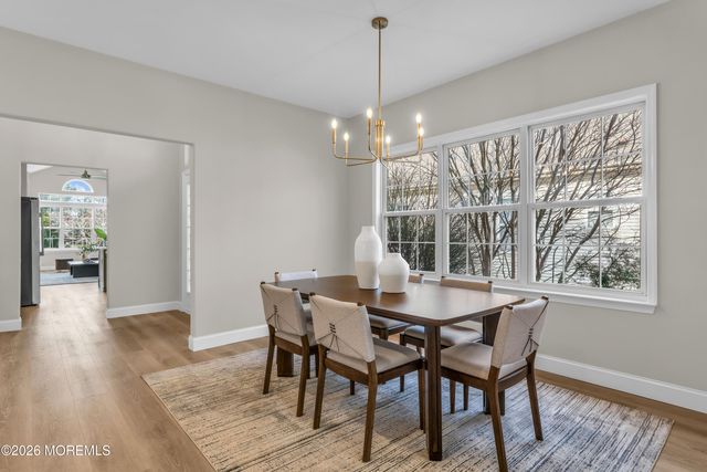 28 Florence Drive, Manchester, NJ 08759