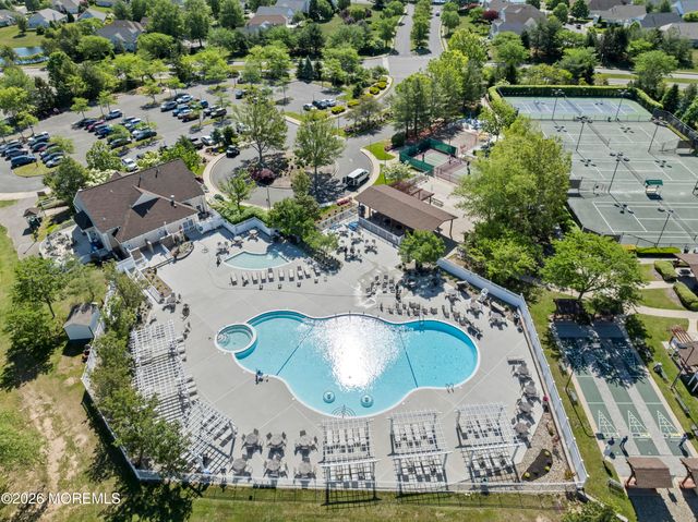 28 Florence Drive, Manchester, NJ 08759