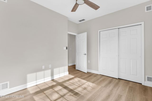 28 Florence Drive, Manchester, NJ 08759