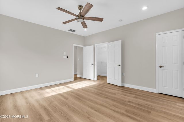 28 Florence Drive, Manchester, NJ 08759