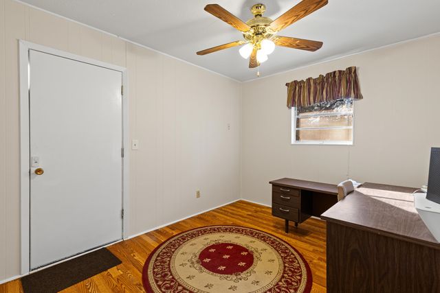 385 Connie Ln., Waskom, TX 75692