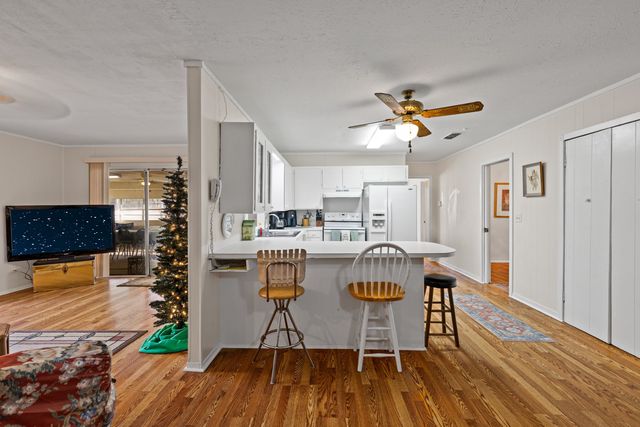 385 Connie Ln., Waskom, TX 75692