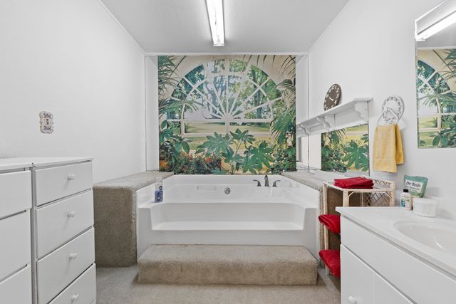 385 Connie Ln., Waskom, TX 75692