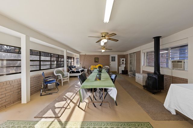 385 Connie Ln., Waskom, TX 75692