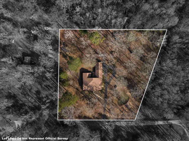 385 Connie Ln., Waskom, TX 75692