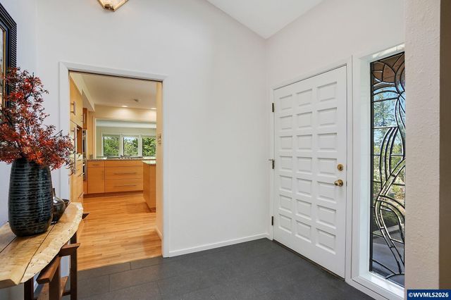1866 Merritt St S, Salem, OR 97302
