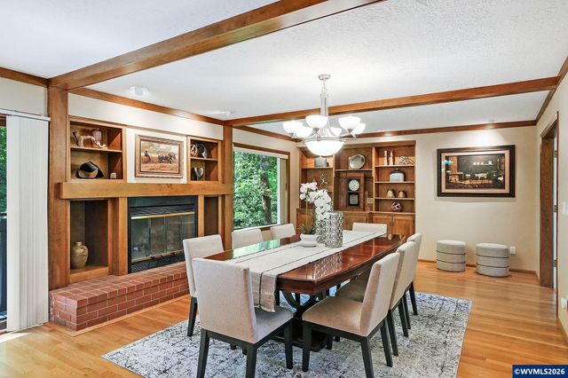 1866 Merritt St S, Salem, OR 97302