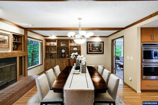 1866 Merritt St S, Salem, OR 97302