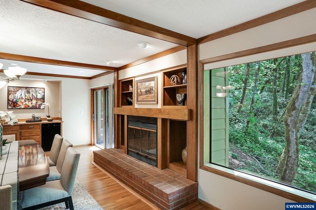 1866 Merritt St S, Salem, OR 97302