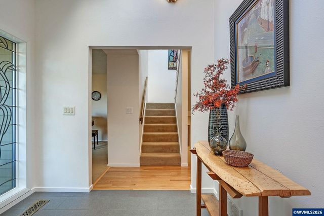 1866 Merritt St S, Salem, OR 97302
