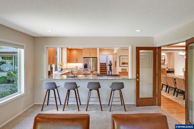 1866 Merritt St S, Salem, OR 97302