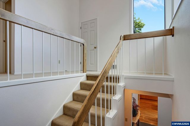 1866 Merritt St S, Salem, OR 97302