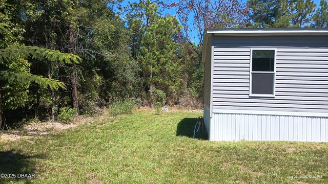 131 Franklin Drive, Hawthorne, FL 32640