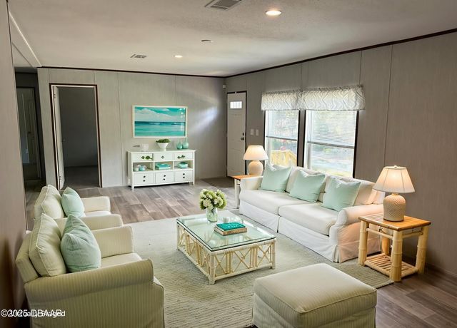 131 Franklin Drive, Hawthorne, FL 32640