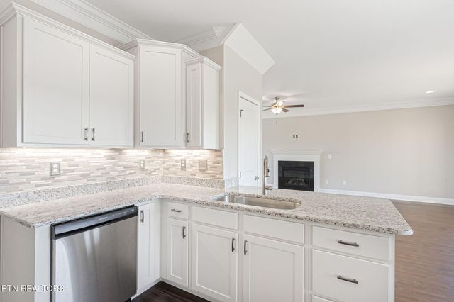 101 Littonberry St, Oak Ridge, TN 37830