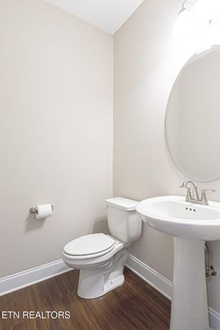 101 Littonberry St, Oak Ridge, TN 37830