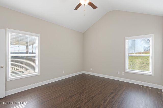 101 Littonberry St, Oak Ridge, TN 37830