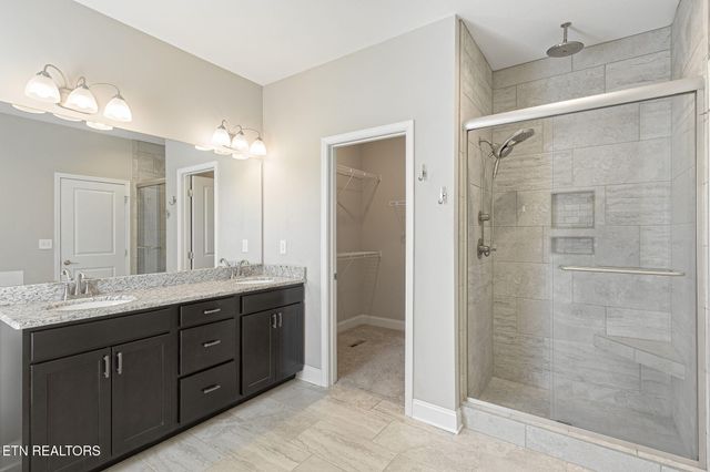 101 Littonberry St, Oak Ridge, TN 37830